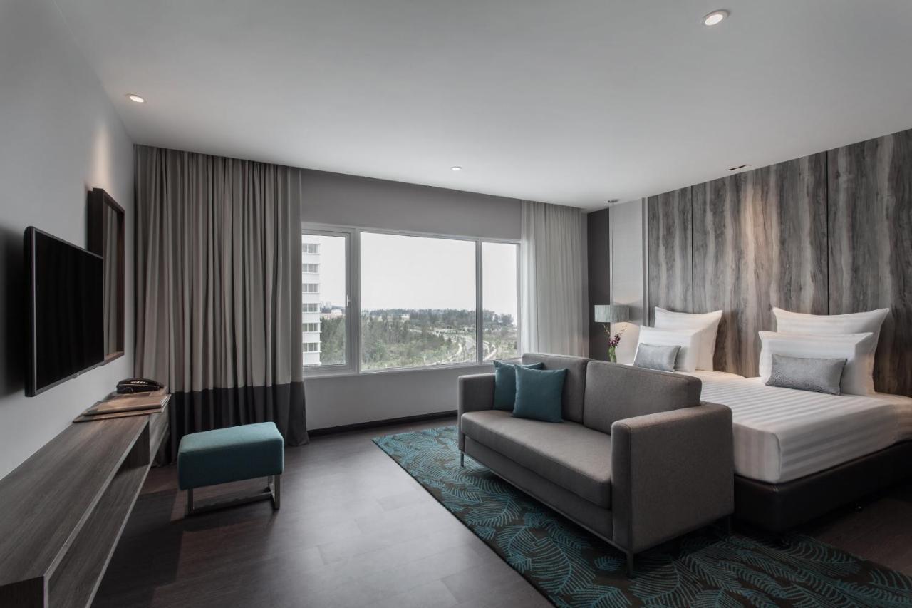 Hotel Pullman Miri Waterfront Zewnętrze zdjęcie Deluxe Room