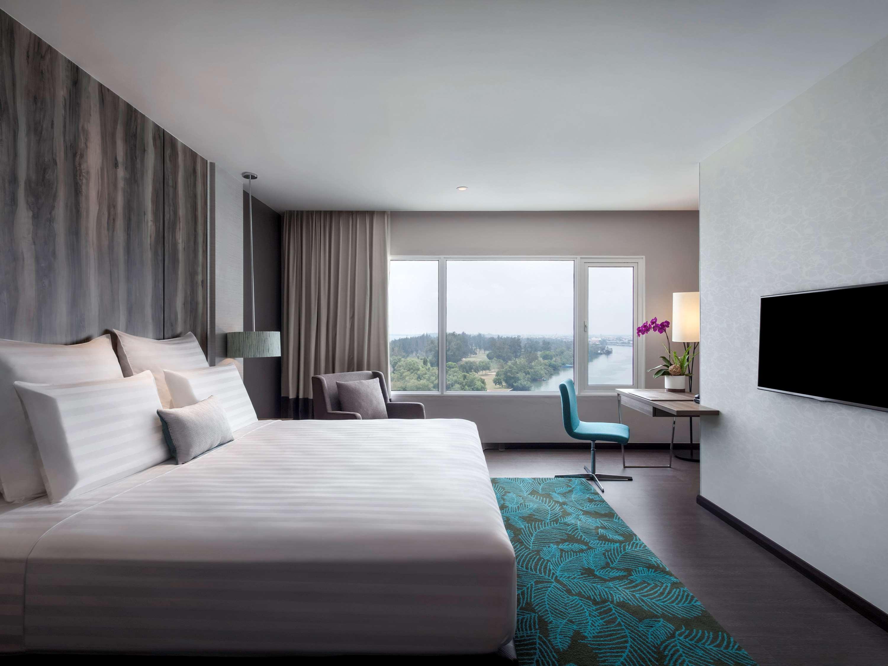 Hotel Pullman Miri Waterfront Zewnętrze zdjęcie Deluxe Room