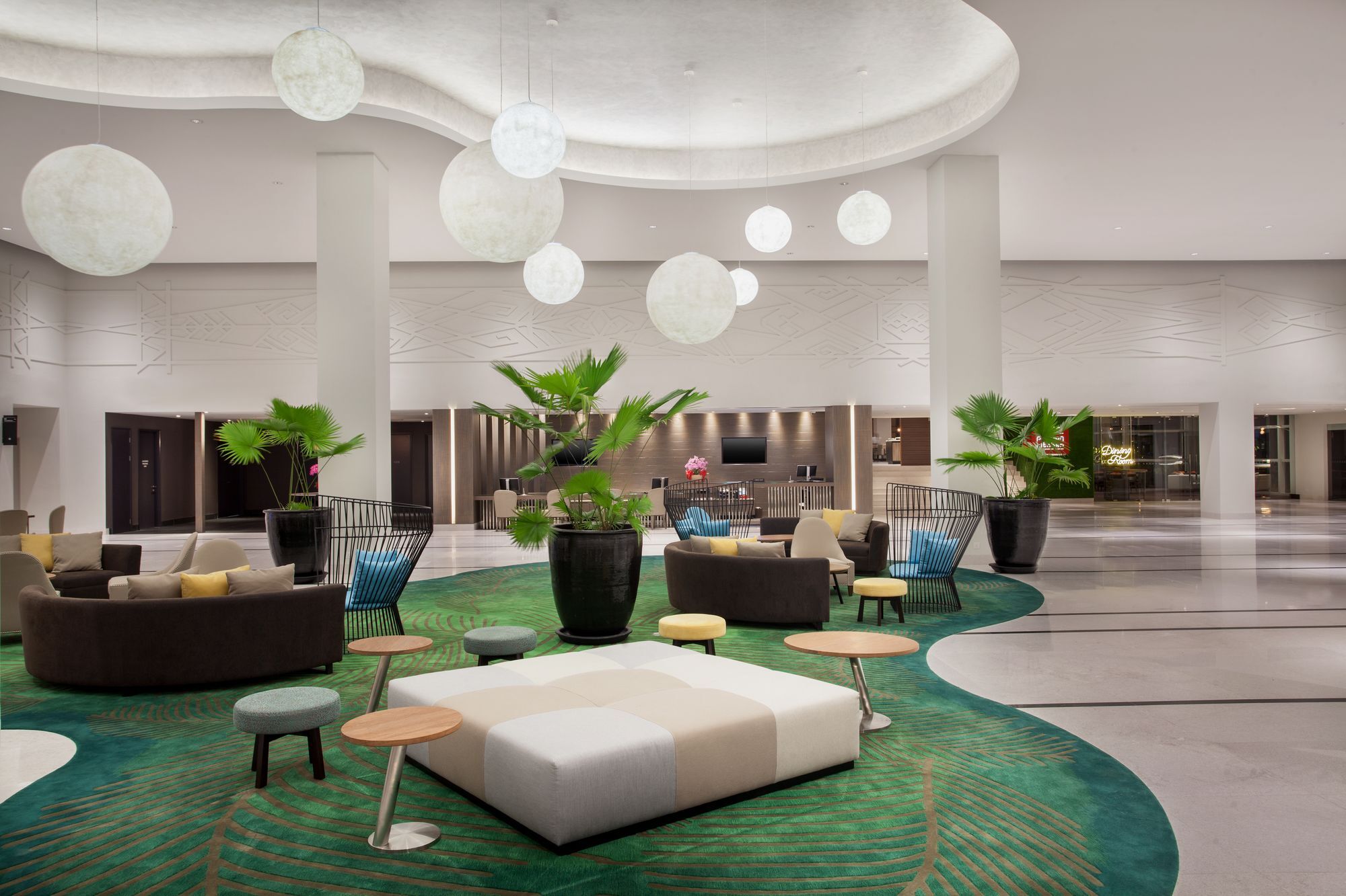 Hotel Pullman Miri Waterfront Zewnętrze zdjęcie Lobby